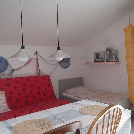 Apartments Vanda Vrboska Ruang foto
