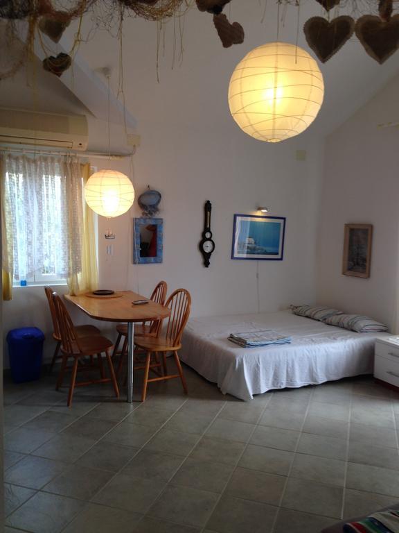 Apartments Vanda Vrboska Ruang foto